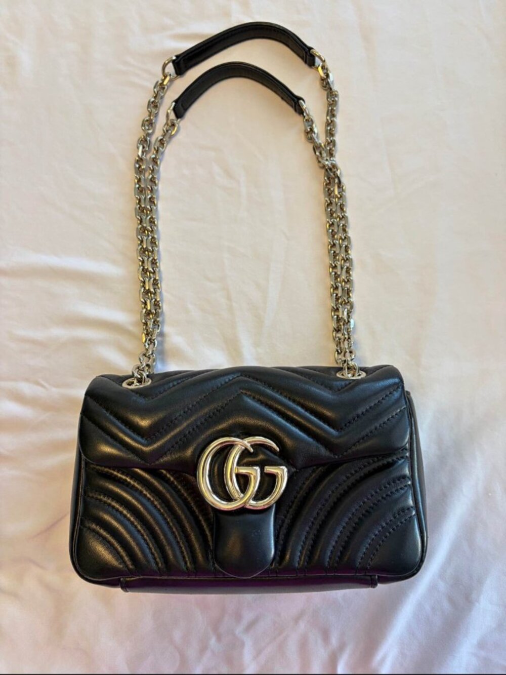 Gucci Shoulder bag In black Leather